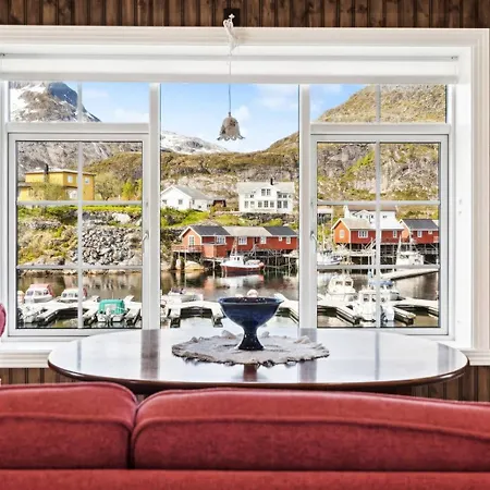 Holiday home Astabrygga - Lofoten Jacuzzi
