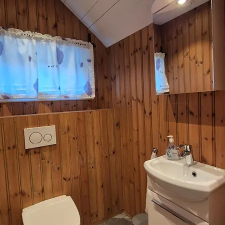 Astabrygga - Lofoten Jacuzzi * موسكينيه