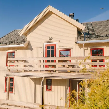 Astabrygga - Lofoten Jacuzzi Σπίτι διακοπών Moskenes