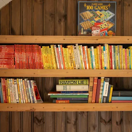 Astabrygga - Lofoten Jacuzzi بيت للعطل *