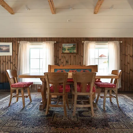 Σπίτι διακοπών Astabrygga - Lofoten Jacuzzi *