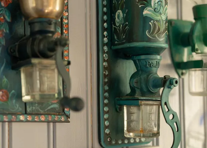 Semesterbostad Astabrygga - Lofoten Jacuzzi *