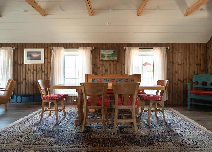 Semesterbostad Astabrygga - Lofoten Jacuzzi *